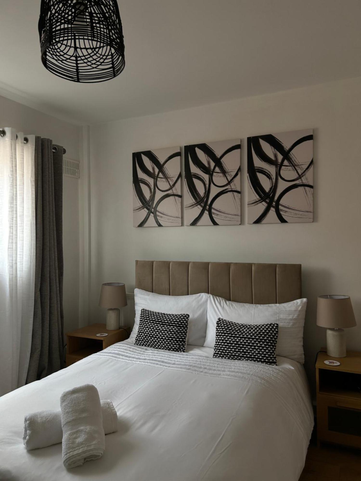 No6 Overnight Stays Free Onsite Parking Hindlip Ngoại thất bức ảnh